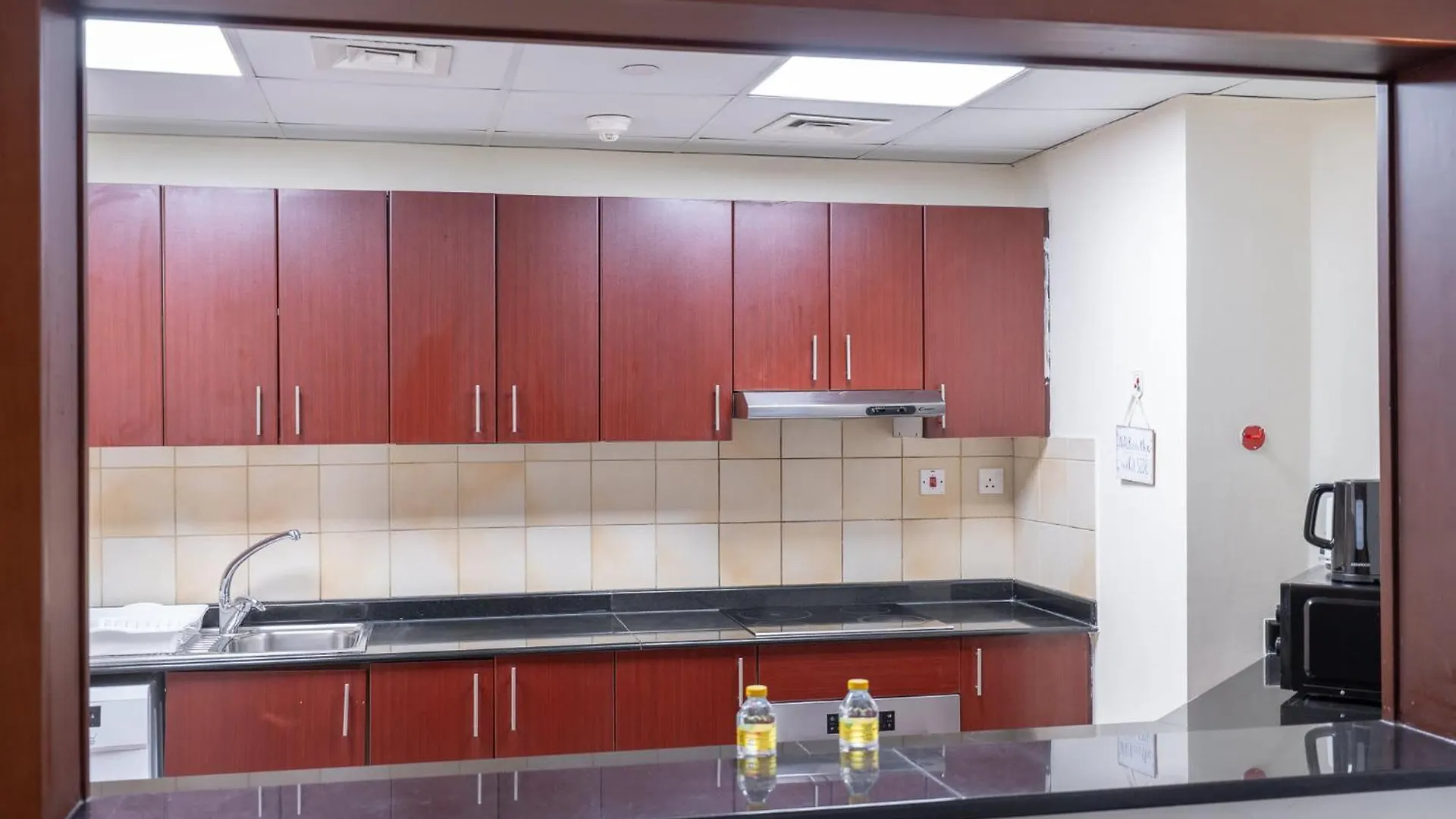 Delightful 2-Bedrooms Apartment With Homey Charm In Dubai Marina United Arab Emirates